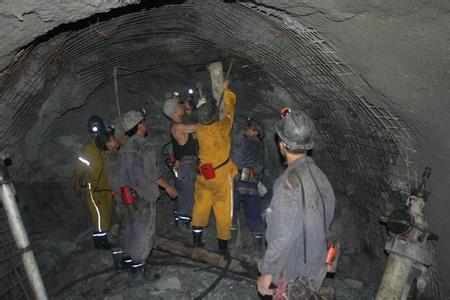 新北工程爆破中的危险因素分析以及应对工程爆破危险的措施