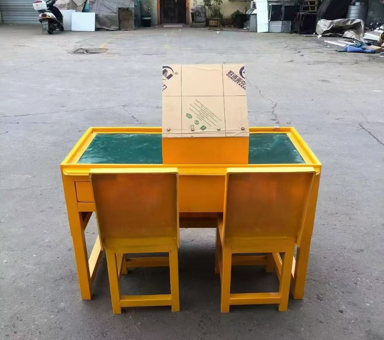 新北防静电导通桌井下煤矿火工品发放桌：危险品流转的安全守护者